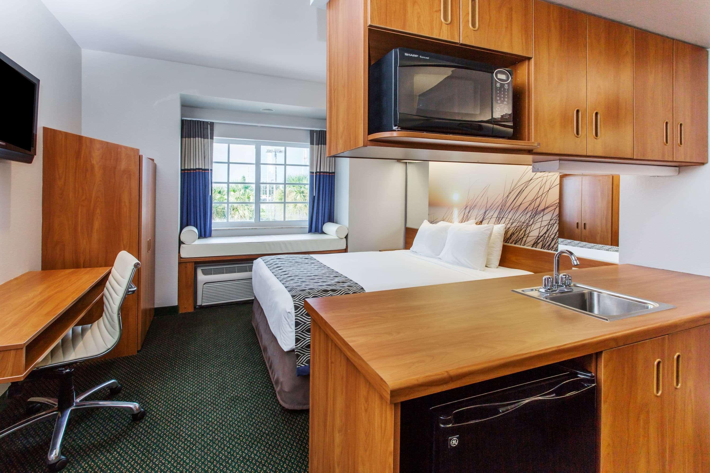Microtel Inn & Suites By Wyndham Port Charlotte Punta Gorda Kültér fotó
